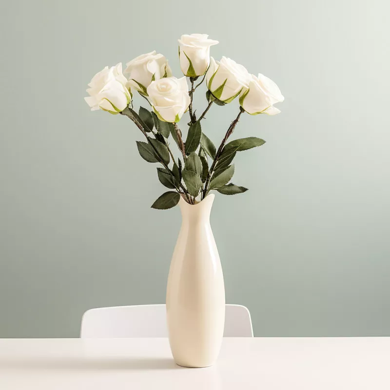 NarrowVase